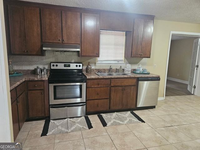 7080 Barcelona Boulevard, Macon, GA 31216