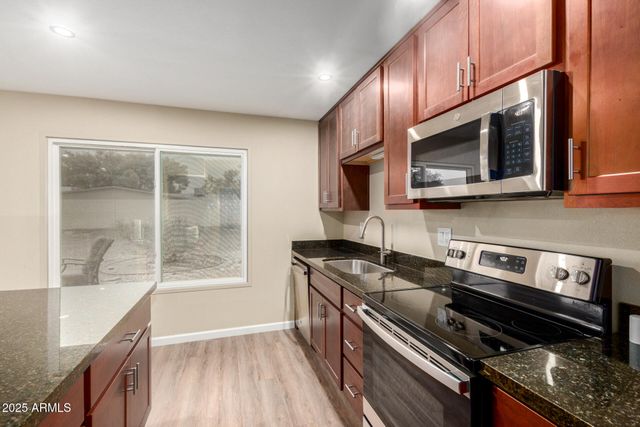 13230 W HYACINTH Drive, Sun City West, AZ 85375