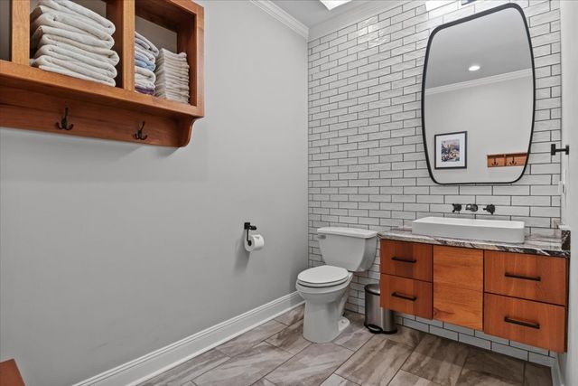 1355 Mitchell Rd, Pulaski, TN 38478