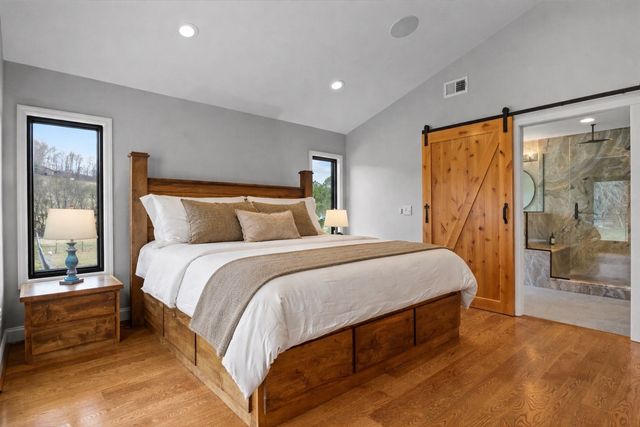 1355 Mitchell Rd, Pulaski, TN 38478