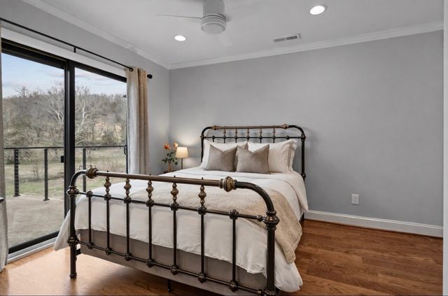 1355 Mitchell Rd, Pulaski, TN 38478