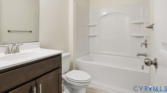 1792 Outrigger Dr, Chester, VA 23836