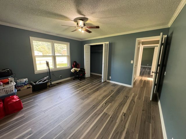 15 Harper Dr, Fayetteville, TN 37334