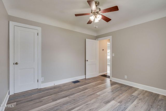 1223 Wayne Street, Kingsport, TN 37660