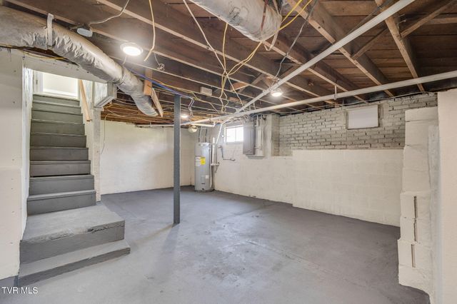 1223 Wayne Street, Kingsport, TN 37660