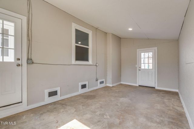 1223 Wayne Street, Kingsport, TN 37660