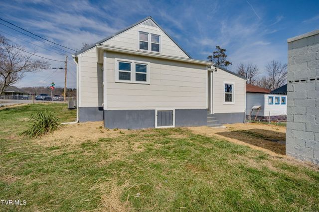 1223 Wayne Street, Kingsport, TN 37660