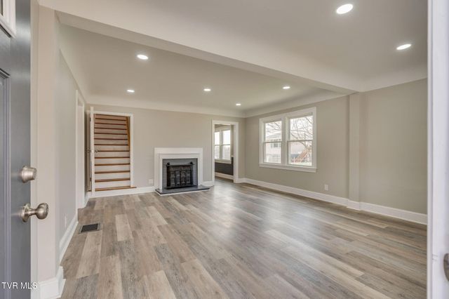 1223 Wayne Street, Kingsport, TN 37660