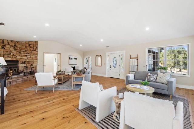 16035 Oak Glen Avenue, Morgan Hill, CA 95037