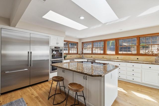 16035 Oak Glen Avenue, Morgan Hill, CA 95037