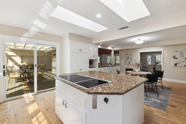 16035 Oak Glen Avenue, Morgan Hill, CA 95037