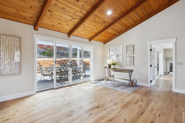 16035 Oak Glen Avenue, Morgan Hill, CA 95037