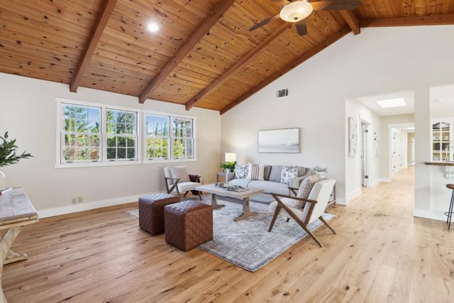 16035 Oak Glen Avenue, Morgan Hill, CA 95037