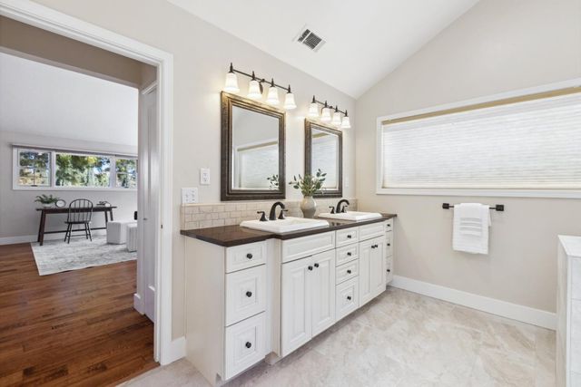 16035 Oak Glen Avenue, Morgan Hill, CA 95037