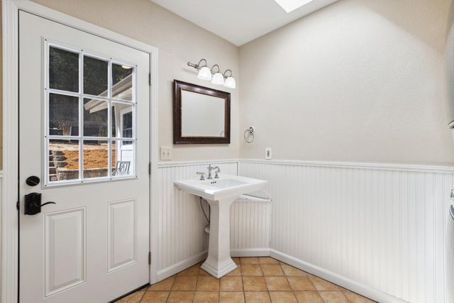 16035 Oak Glen Avenue, Morgan Hill, CA 95037