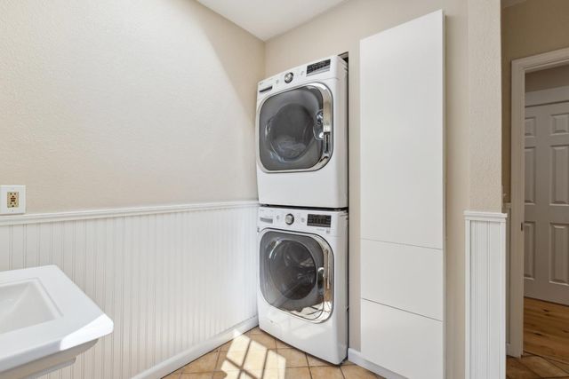 16035 Oak Glen Avenue, Morgan Hill, CA 95037