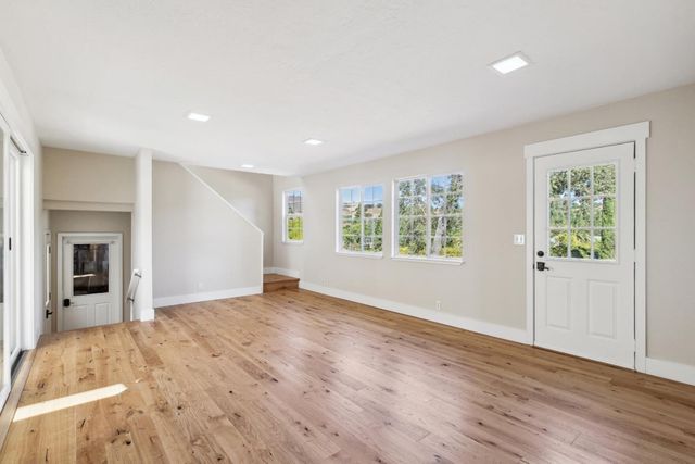 16035 Oak Glen Avenue, Morgan Hill, CA 95037