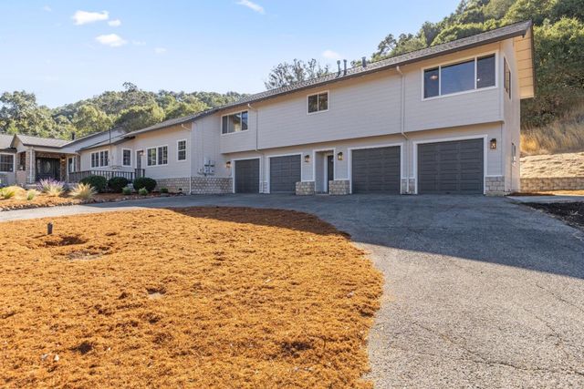 16035 Oak Glen Avenue, Morgan Hill, CA 95037