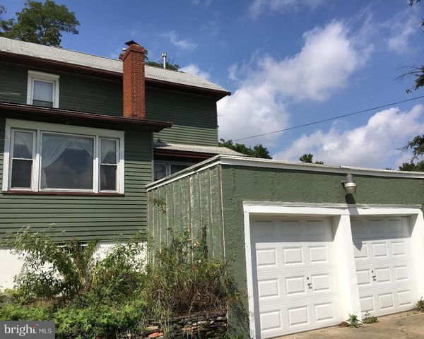 1209 W KINGS HWY, Mount Ephraim, NJ 08059