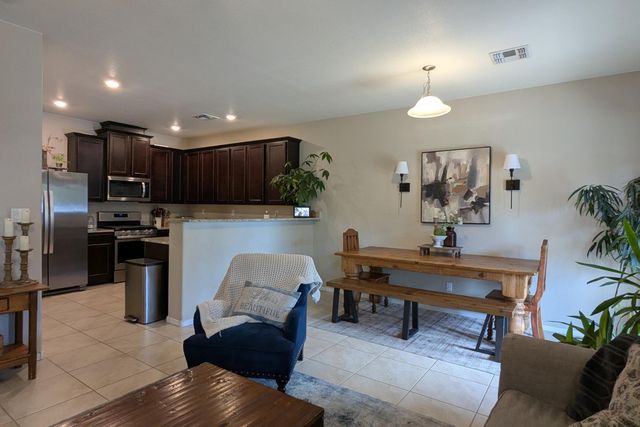 1636 Gulfstream Drive SE, Albuquerque, NM 87123