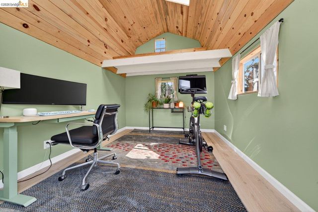 3734 McClelland St, Oakland, CA 94619