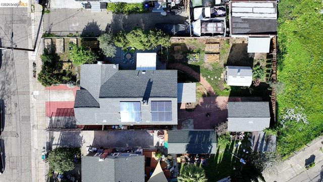 3734 McClelland St, Oakland, CA 94619