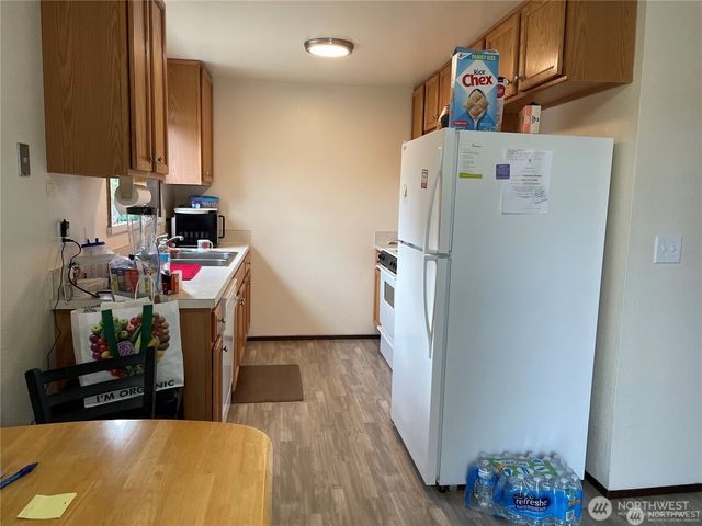 1206 Tule Lake Road S, Tacoma, WA 98444