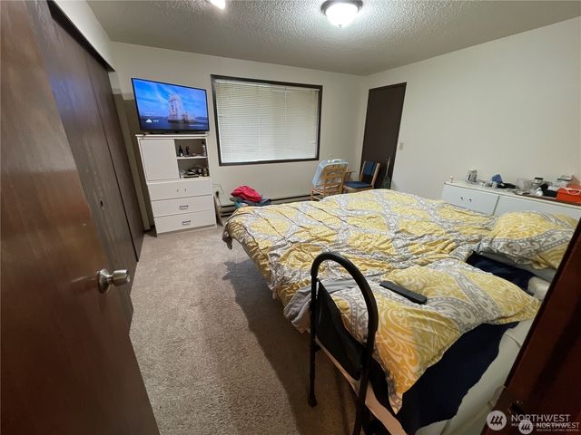 1206 Tule Lake Road S, Tacoma, WA 98444