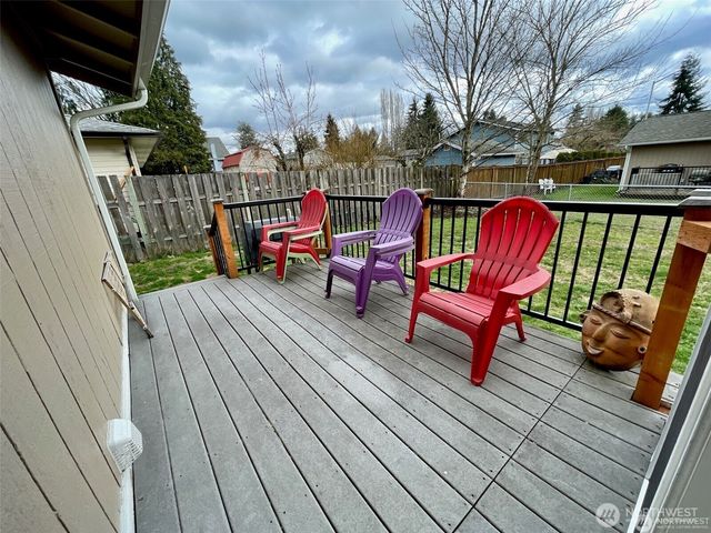 1206 Tule Lake Road S, Tacoma, WA 98444