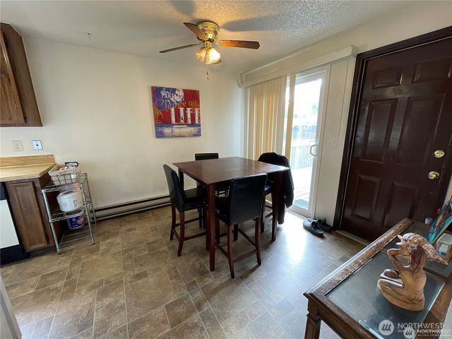 1206 Tule Lake Road S, Tacoma, WA 98444