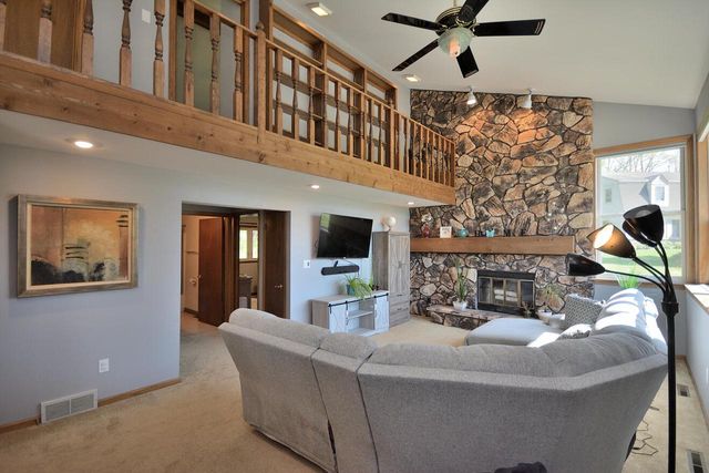 N97W16844 Chippewa DRIVE, Germantown, WI 53022