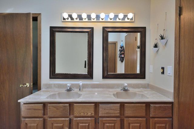 N97W16844 Chippewa DRIVE, Germantown, WI 53022