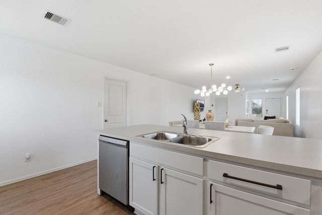 14427 Woodcott Warren Way, Pearland, TX 77545