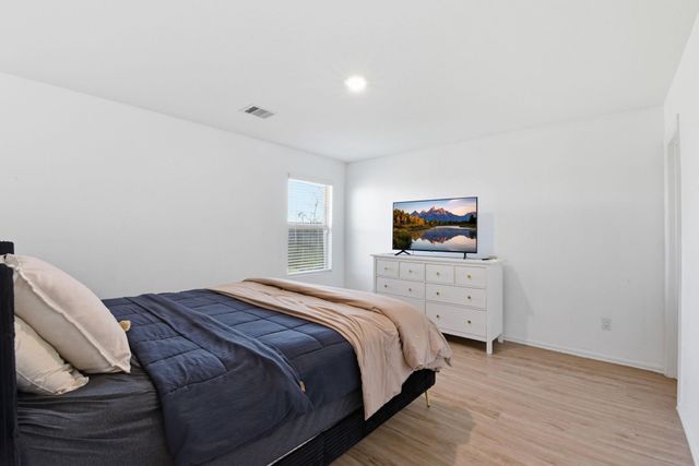 14427 Woodcott Warren Way, Pearland, TX 77545