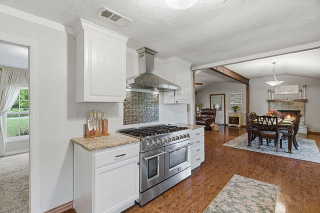 298 County Road 3940, Poolville, TX 76487