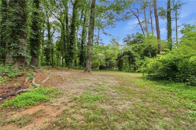 4436 Malibu Drive, Decatur, GA 30035