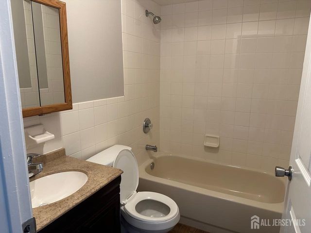 4516 Birchwood Court, North Brunswick, NJ 08902