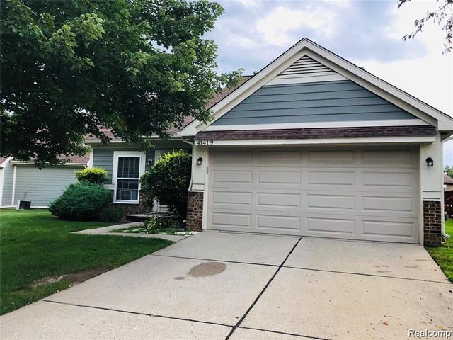 41419 Cornell Drive, Novi, MI 48377