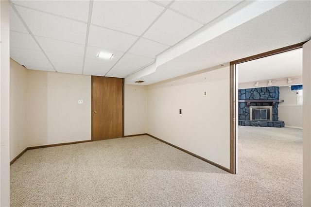 403 S Silver Top Lane, Raymore, MO 64083
