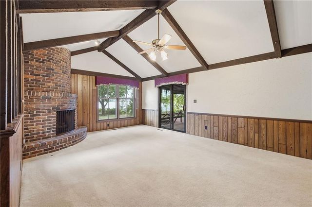 403 S Silver Top Lane, Raymore, MO 64083
