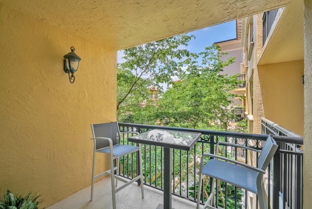 101 Plaza Real, Boca Raton, FL 33432
