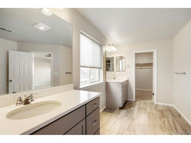 3444 Ralston Creek Dr, Loveland, CO 80538