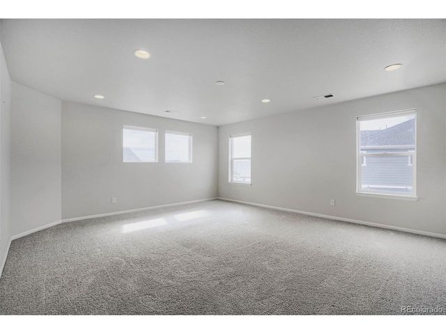 3444 Ralston Creek Dr, Loveland, CO 80538