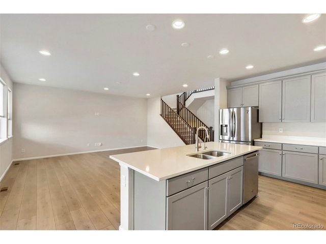 3444 Ralston Creek Dr, Loveland, CO 80538
