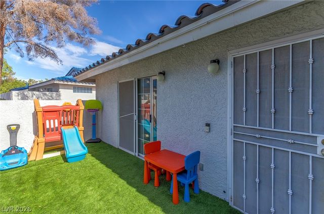 2140 Willowbury Drive C, Las Vegas, NV 89108