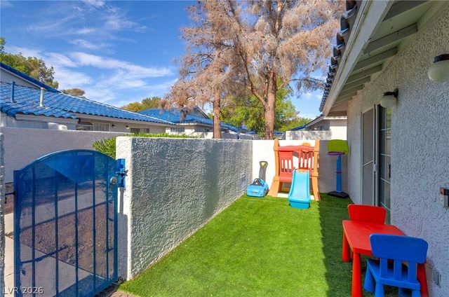 2140 Willowbury Drive C, Las Vegas, NV 89108
