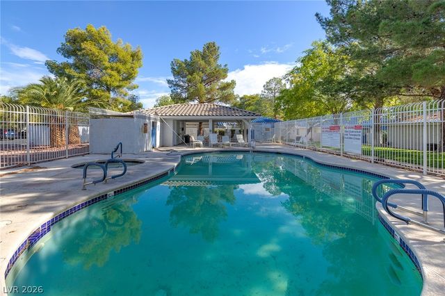 2140 Willowbury Drive C, Las Vegas, NV 89108