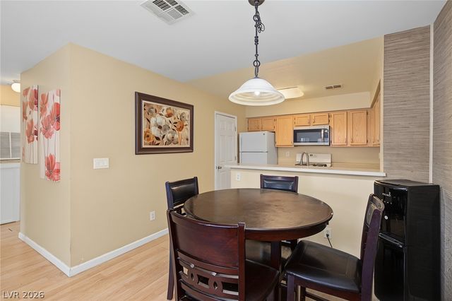 2140 Willowbury Drive C, Las Vegas, NV 89108