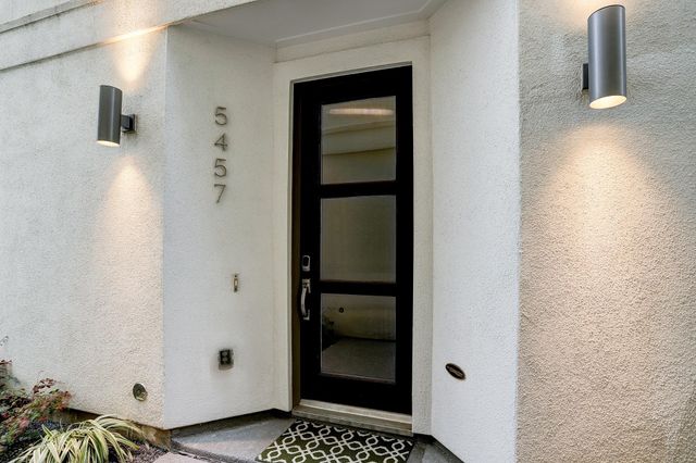 5457 Larkin Street, Houston, TX 77007