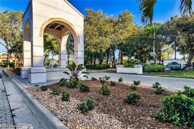 17138 Ravens Roost 8, Fort Myers, FL 33908